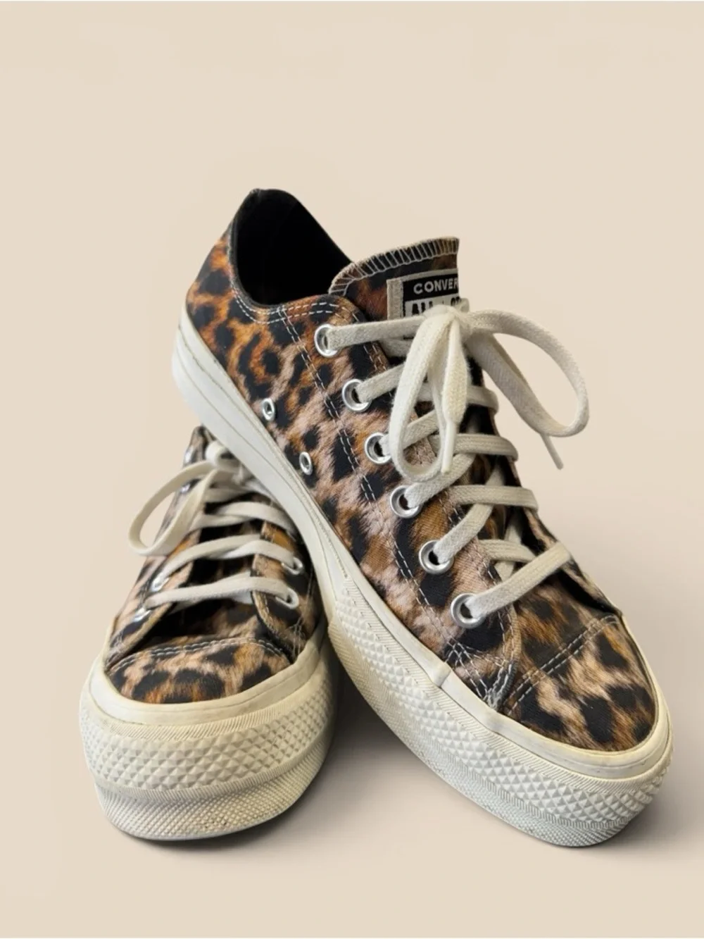 Converse Leopard Print Low Top Sneakers - Tan & Black